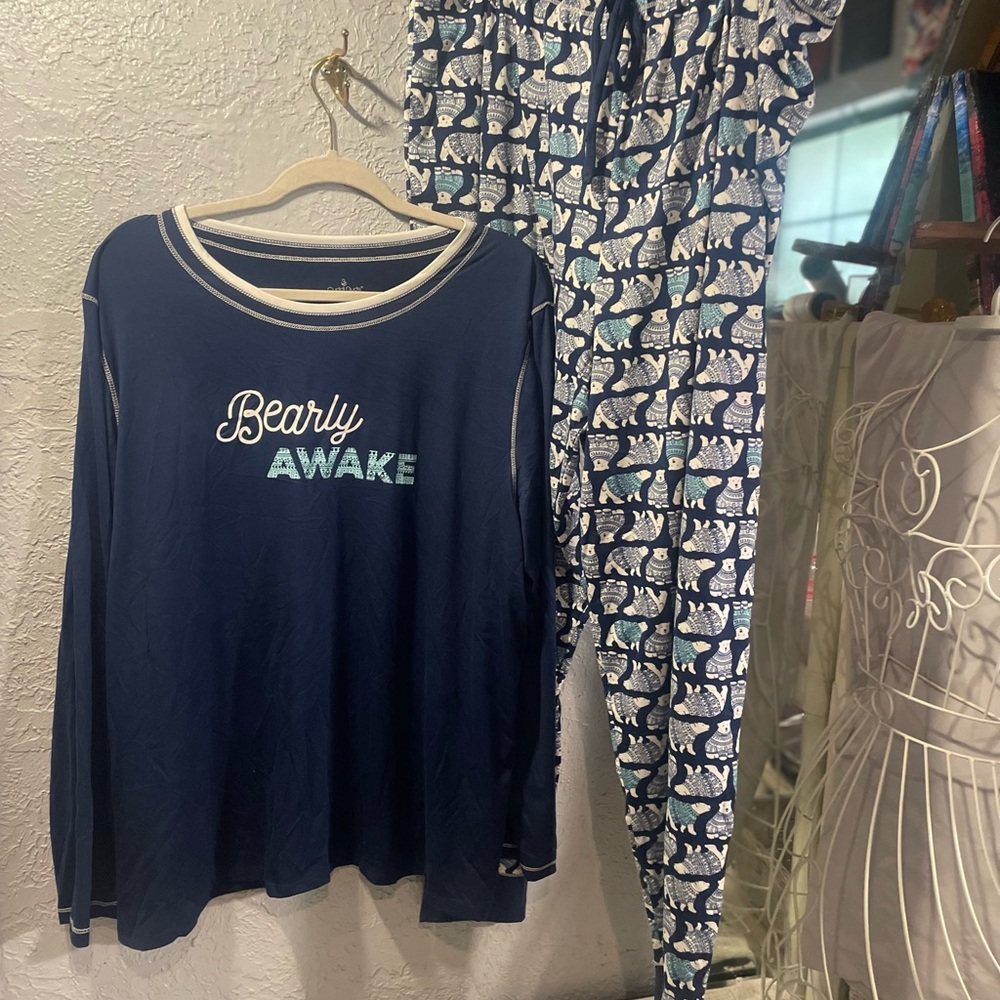 Cuddl Duds Womans Pajama Set - Navy and White Bear Design
